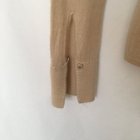 Elie Tahari V-neck Beige Long Sleeve Sweater - Picture 5 of 11